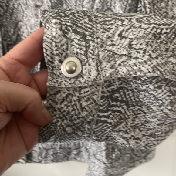 Ruby Rd. Snake Print Jacket - Picture 6 of 9